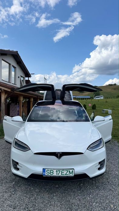 TESLA Model X 2017 — imagine 4