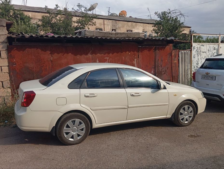 Lacetti chevrolet