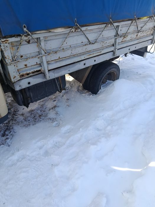 Продам газель на запчасти