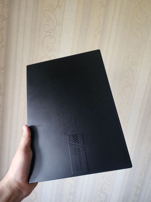 Asus Vivobook 14 x Oled