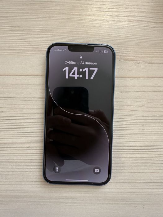 Продам айфон 13 на 256 гб