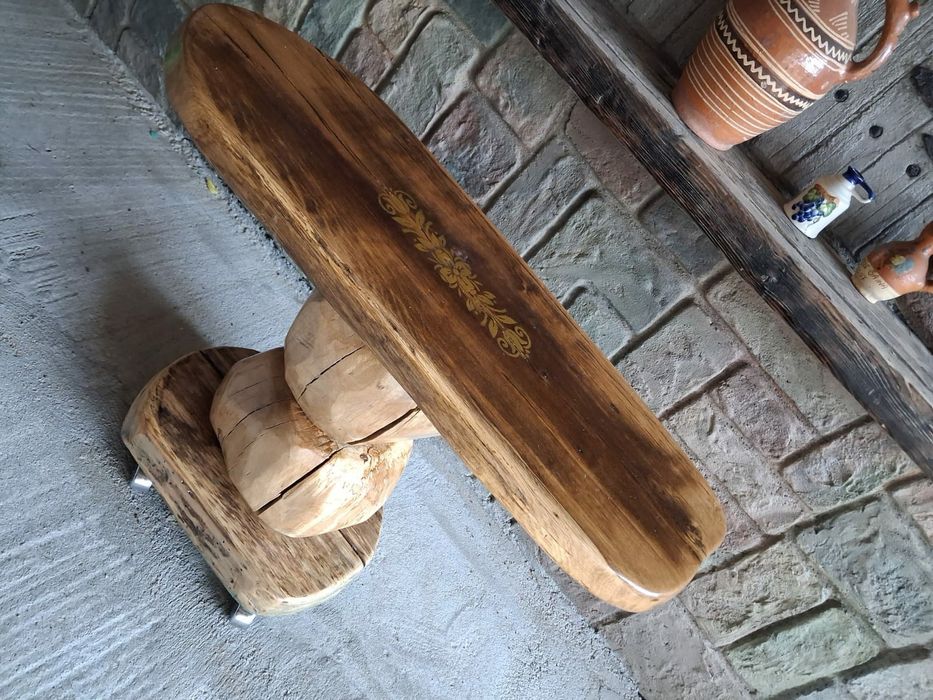 Măsuță rustică  de cafea