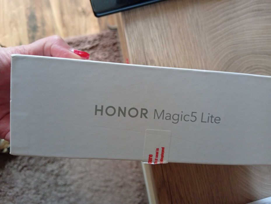 HONOR Magic 5 Lite