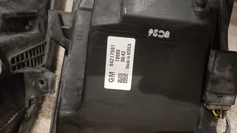 Фары Chevrolet Malibu 9