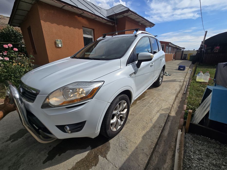 Vand Ford Kuga 4x4