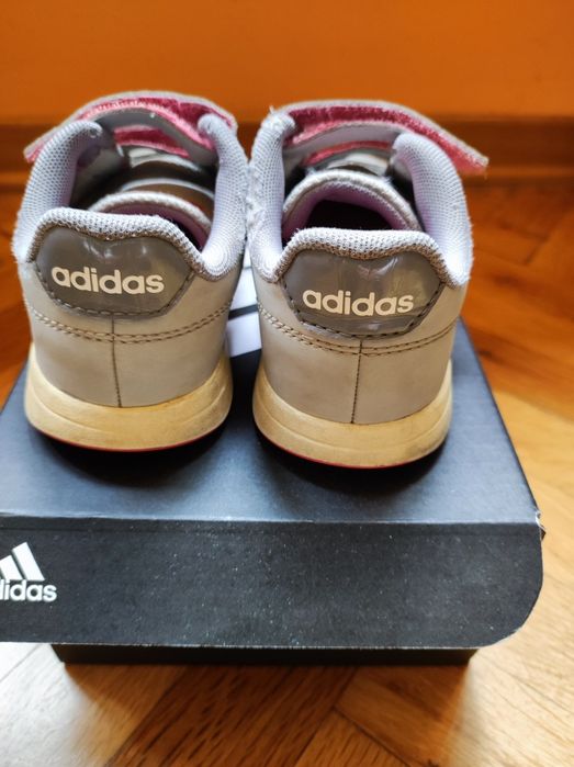 Детски маратонки адидас