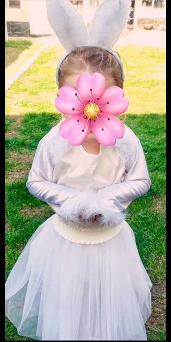 Лисичка,зайчик,белочка.