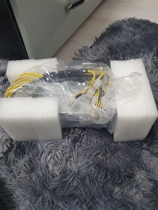 Sursa Bitmain de 1600w