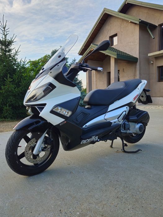 Aprilia SR max 300 Piaggio/Gilera