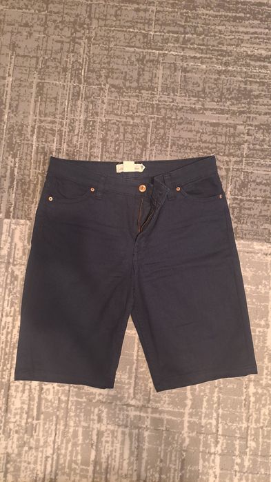 Pantaloni scurti damă, marimea 38