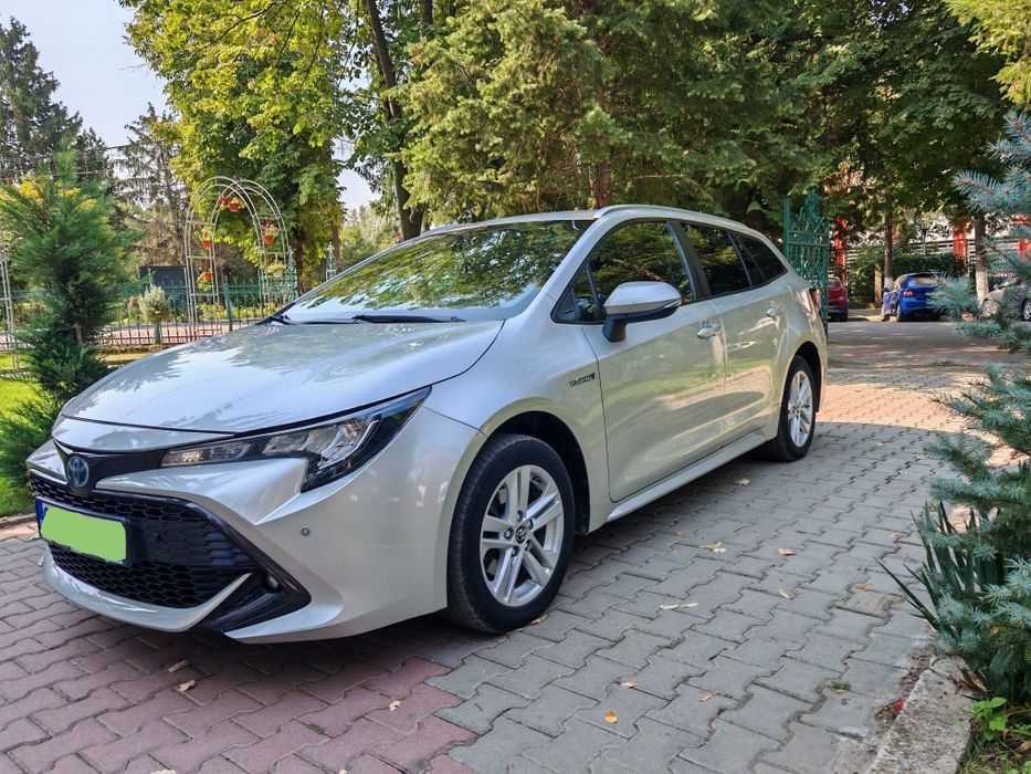 Vând  Toyota Corolla Hibrid