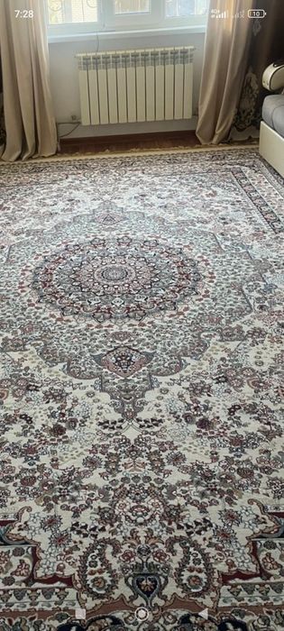 Ковёр продам отличном