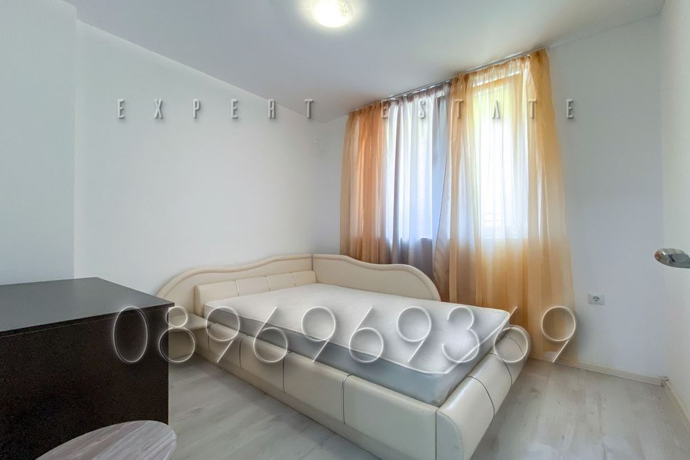 Продава се Тристаен апартамент в Балчик - 73 кв.м за 1028 €/кв.м - Снимка #6