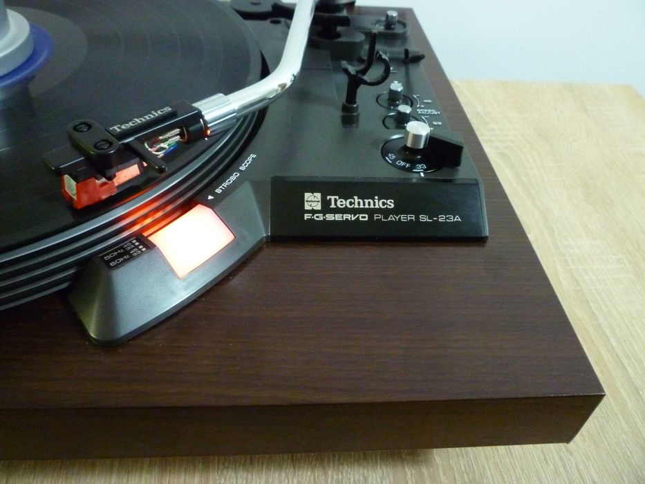 NOU ! pick-up  technics   sl -23a