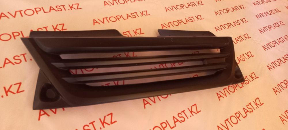 Рено дастер решётка радиатора