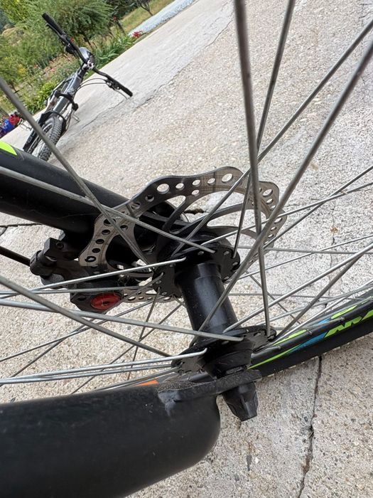Vand bicicleta pe care am folosito de 2 ori