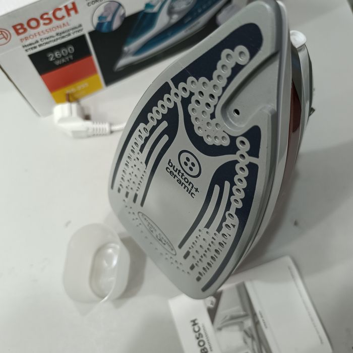 Утюг паровой BOSCН 2600w дазмол