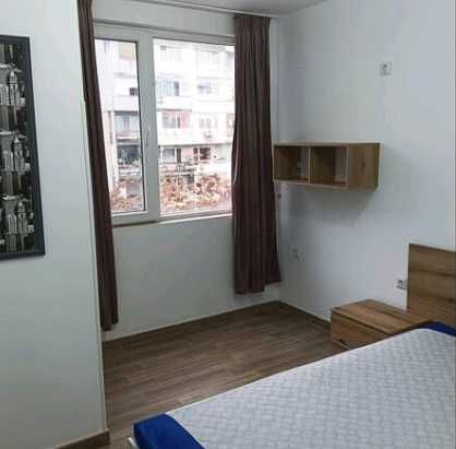 Дава се под наем Двустаен апартамент в Бургас, Изгрев - 58 кв.м за 382.5 € - Снимка #2