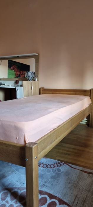 Pat 190x90 cu saltea ortopedica.