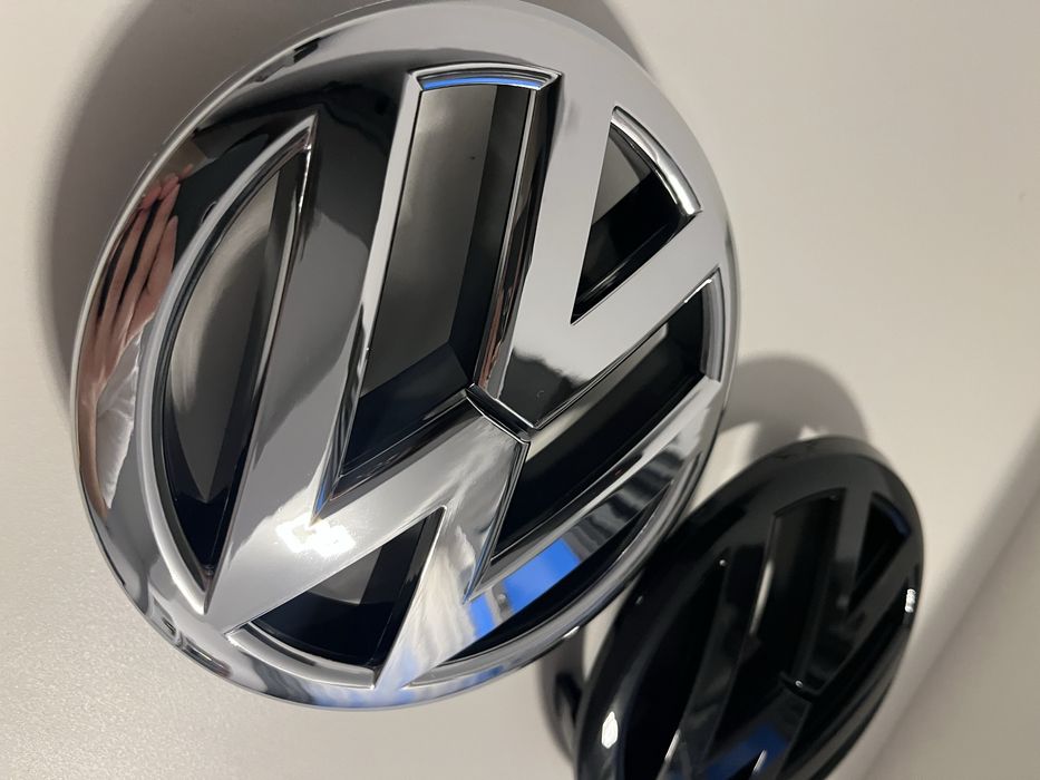 Logo emblema grila Volkswagen Golf Passat Touran Jetta