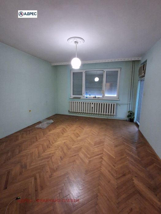 Продава се Многостаен апартамент в Плевен, Идеален център - 103 кв.м за 723 €/кв.м - Снимка #3