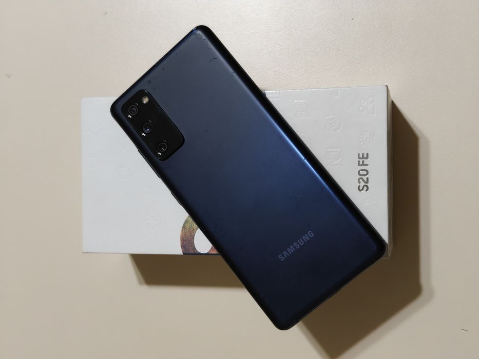 Samsung S20 FE 128 gb Ram 6