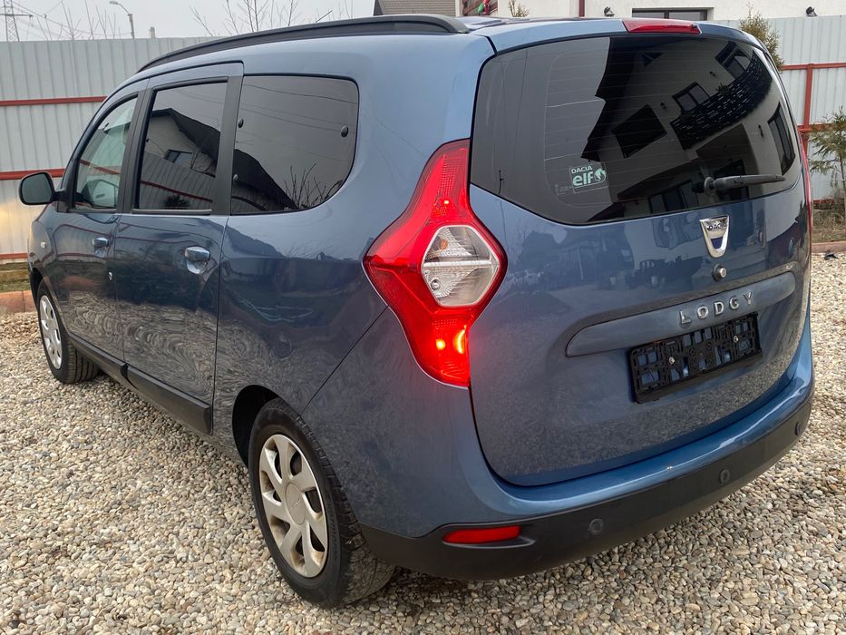 Dacia Lodgy 1,6 MPI Gpl cu 7 locuri și Navigație