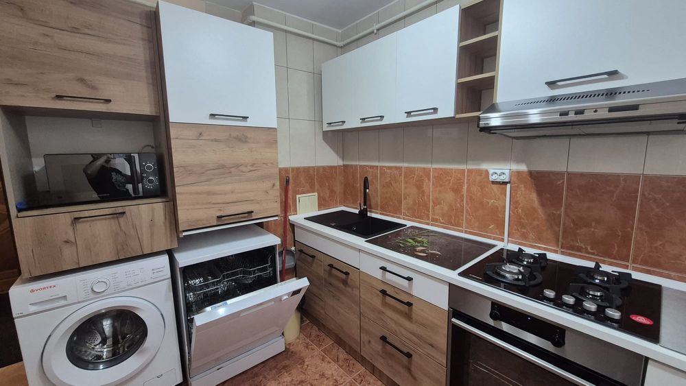 Apartament de inchiriat