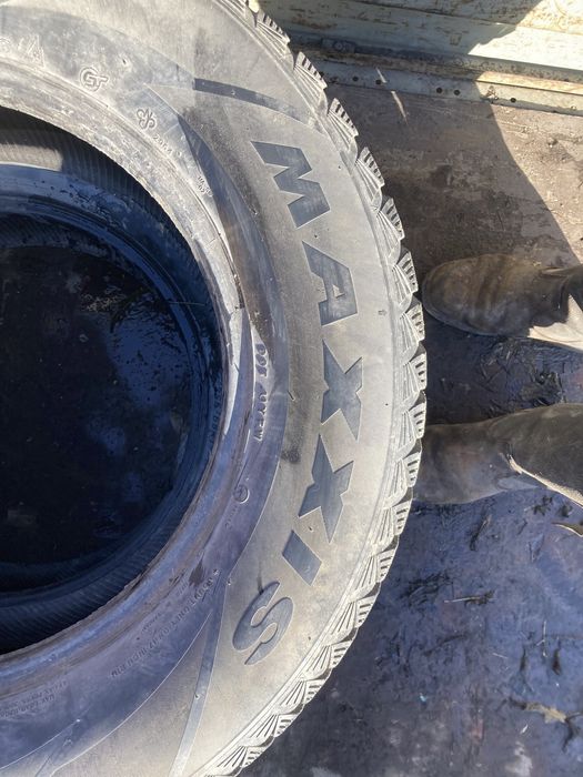 Резина липучка Maxxis