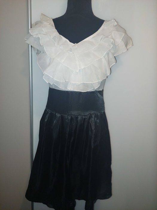 Rochie office cu volanase