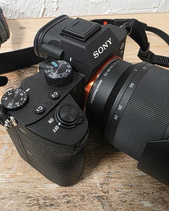 Aparat Foto Sony Alpha 7 III, Obiectiv FE 28-70mm - KLI Amanet