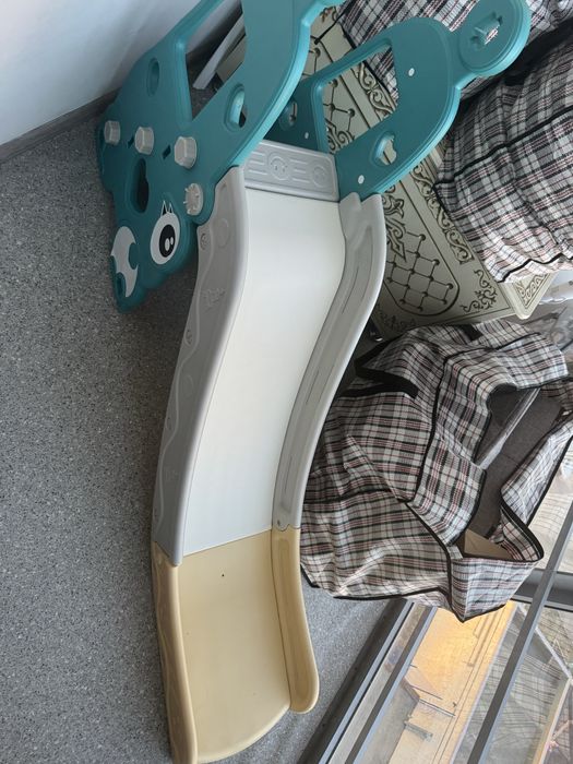 Продам горку прочная