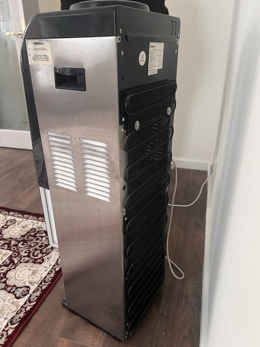 Продается Кулер для воды