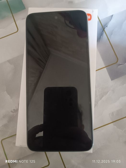 Продам  телефон Redmi 10