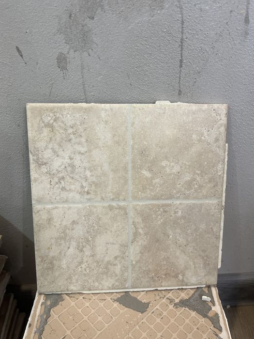 Отдам кафельные плитки, кафель