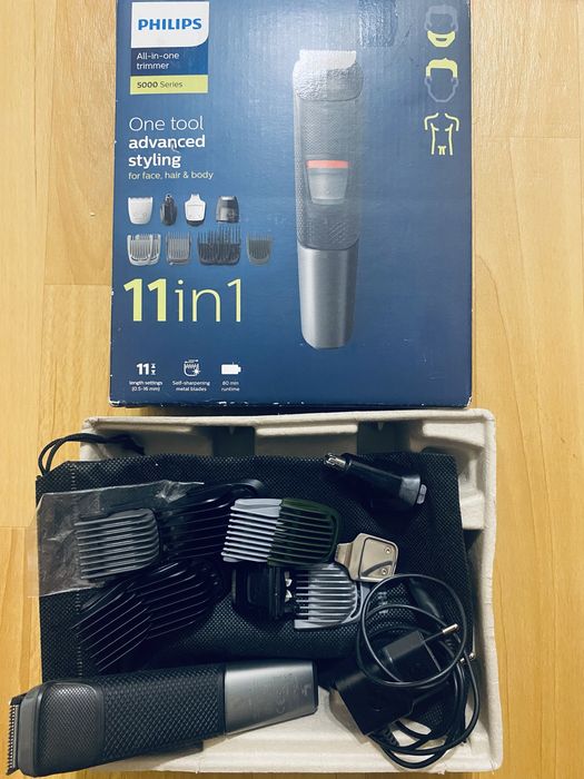 Philips триммер универсальное.11 в 1.