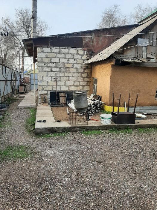 Продажа,  земля 4/7 соток вместе с домом.