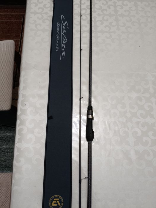 Продам хороший спиннинг