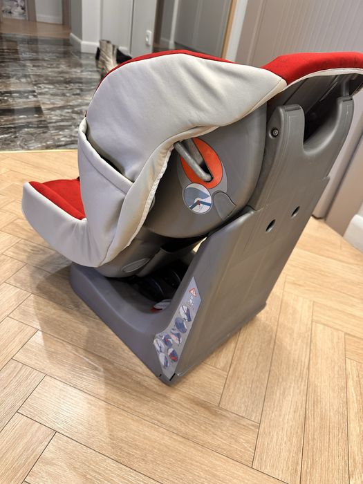 Детское кресло Chicco