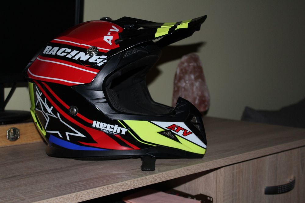 Casca de moto Hecht
