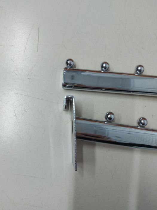 Продам кронштейны на сетку