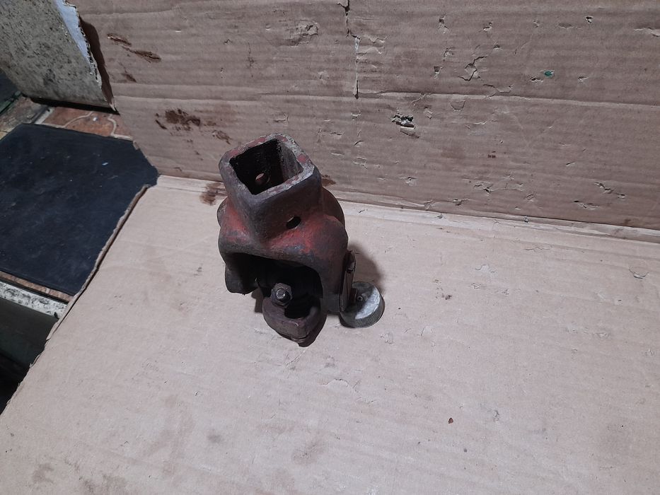 Хидравлична помпа , компресор за IFA , каре за селско стопанска техник