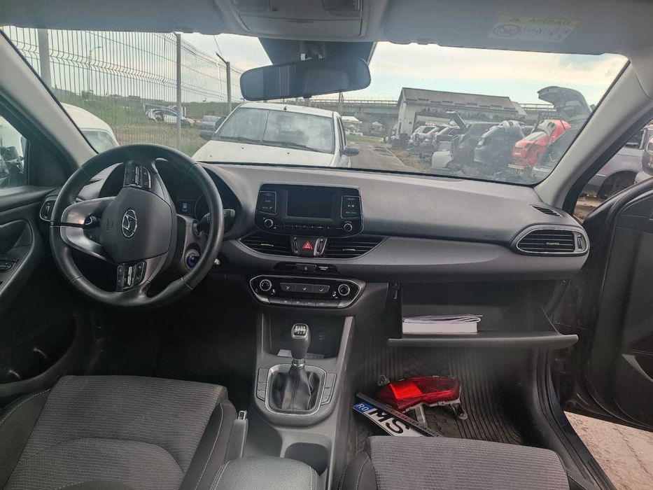 Dezmembram Hyundai i30, an 2019, motor 1.4 benzina