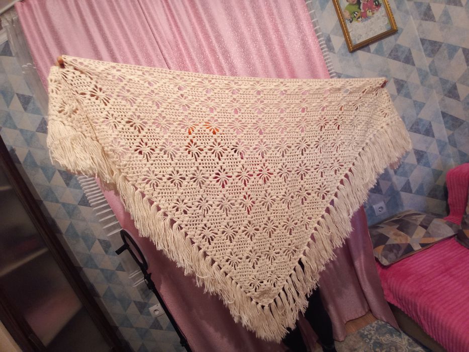 Шали ручной работы