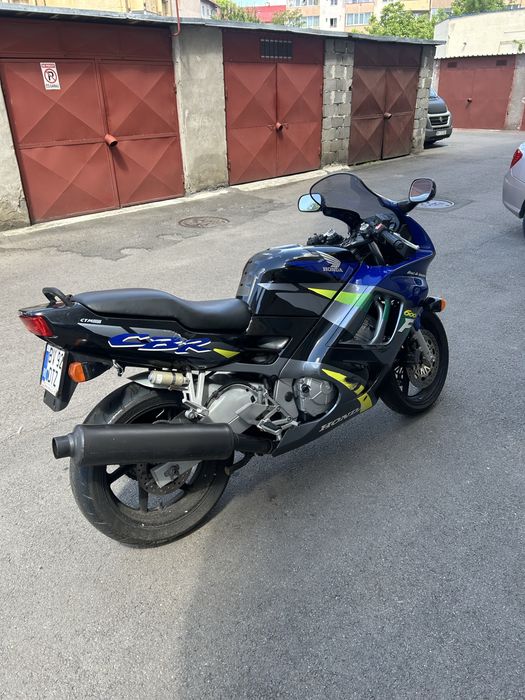Vand Honda CBR 600 f3