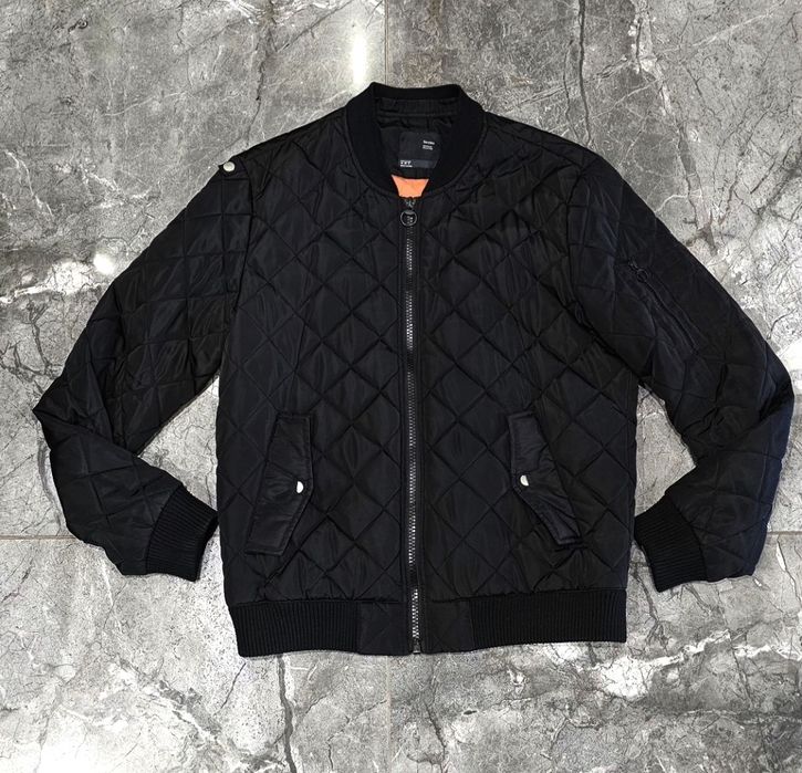 Мъжко яке Bershka