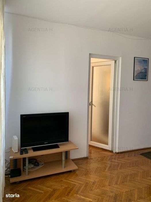 2 camere Calea Victoriei Sala Palatului