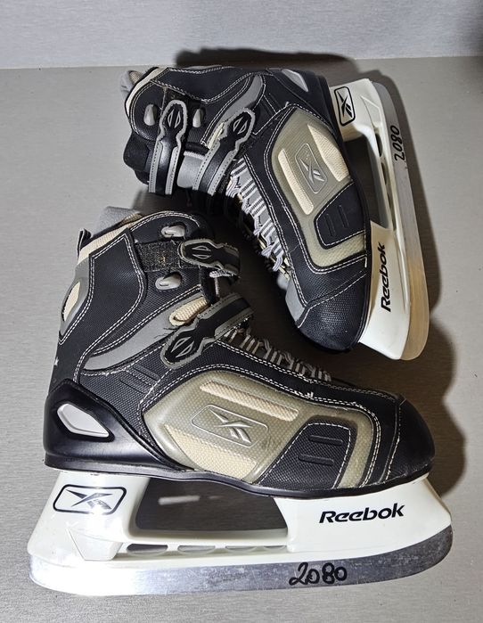 Patine 2080 hochei hockey Reebok   marime 43-44   ( 29   cm lungime interioara).