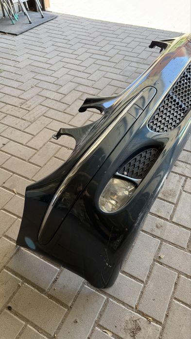 Передний бампер Mercedes W211
