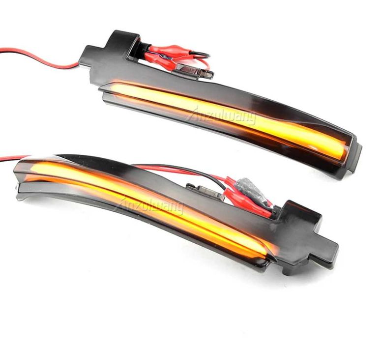 Динамични бягащи мигачи за огледалата Волво S60 S80 V40 V60 V70 Volvo